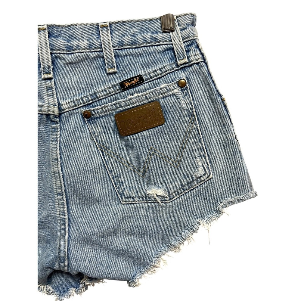 Wrangler Denim Shorts Womens 28 Blue Distressed Frayed Cut Off High Waisted Boho - Picture 7 of 9